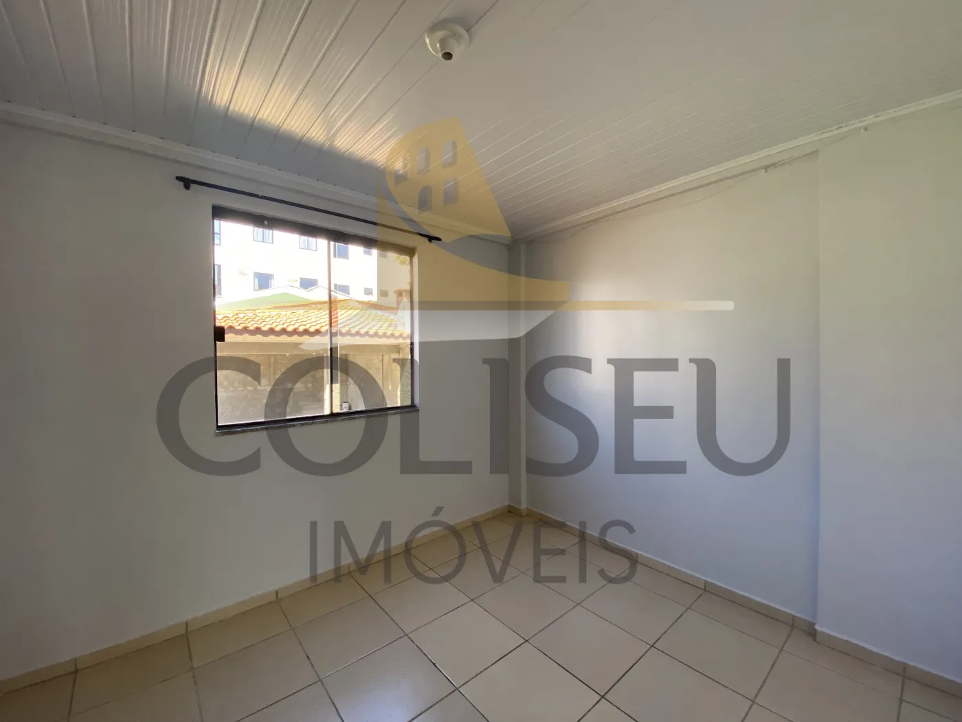 Alugar Casa / Piso T&eacute;rreo em Conc&oacute;rdia R$ 1.700,00 - Foto 12
