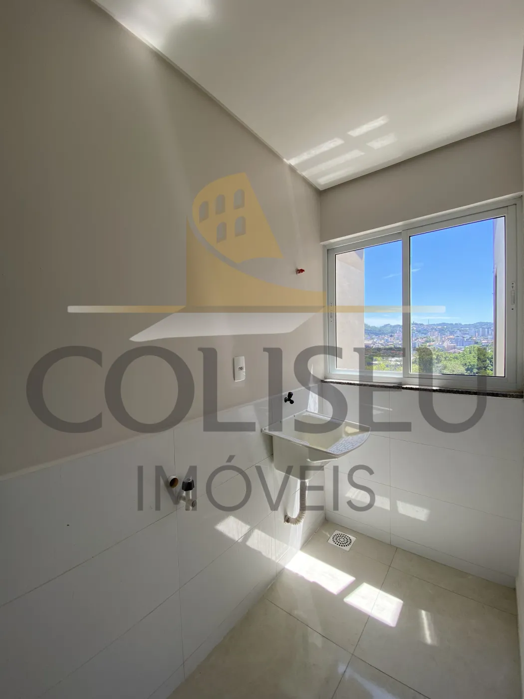 Alugar Apartamento / Padr&atilde;o em Conc&oacute;rdia R$ 1.300,00 - Foto 6