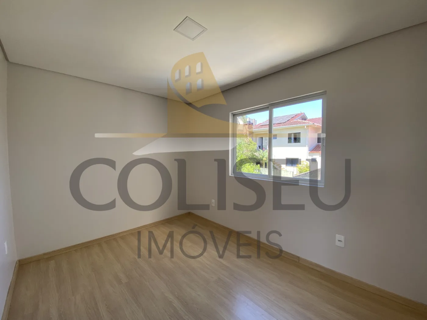 Alugar Apartamento / Padr&atilde;o em Conc&oacute;rdia R$ 1.300,00 - Foto 11