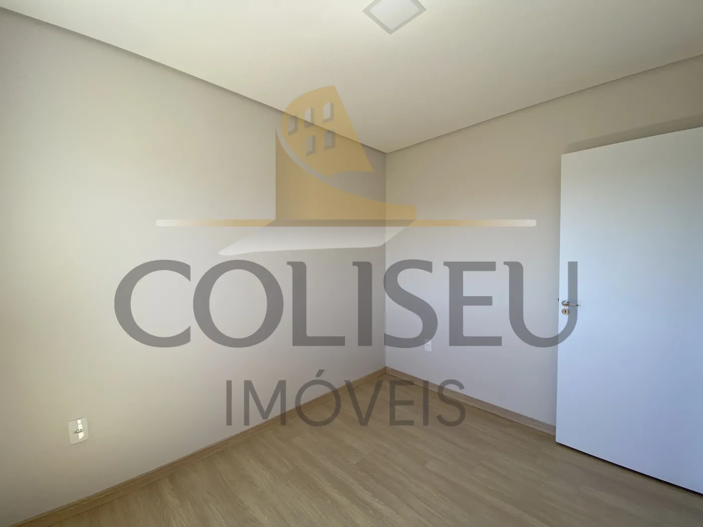 Alugar Apartamento / Padr&atilde;o em Conc&oacute;rdia R$ 1.300,00 - Foto 18