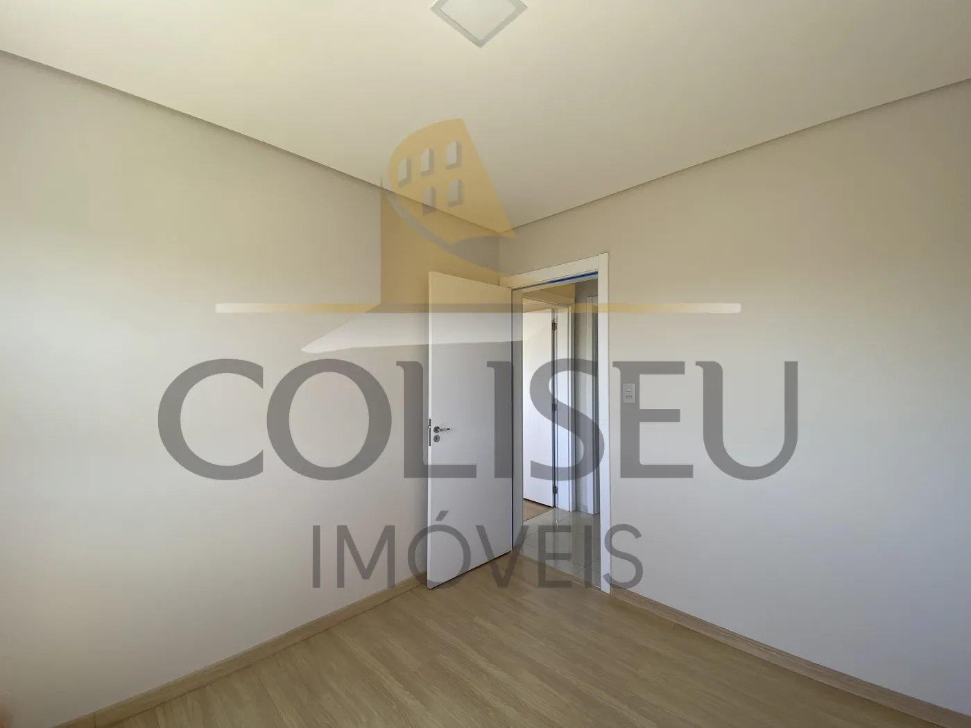 Alugar Apartamento / Padr&atilde;o em Conc&oacute;rdia R$ 1.300,00 - Foto 21