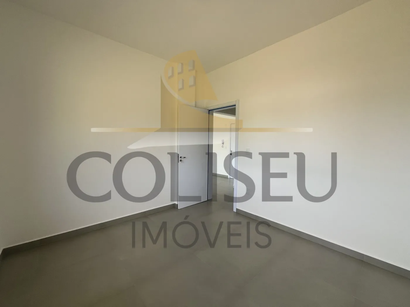 Alugar Apartamento / Padr&atilde;o em Conc&oacute;rdia R$ 1.650,00 - Foto 13