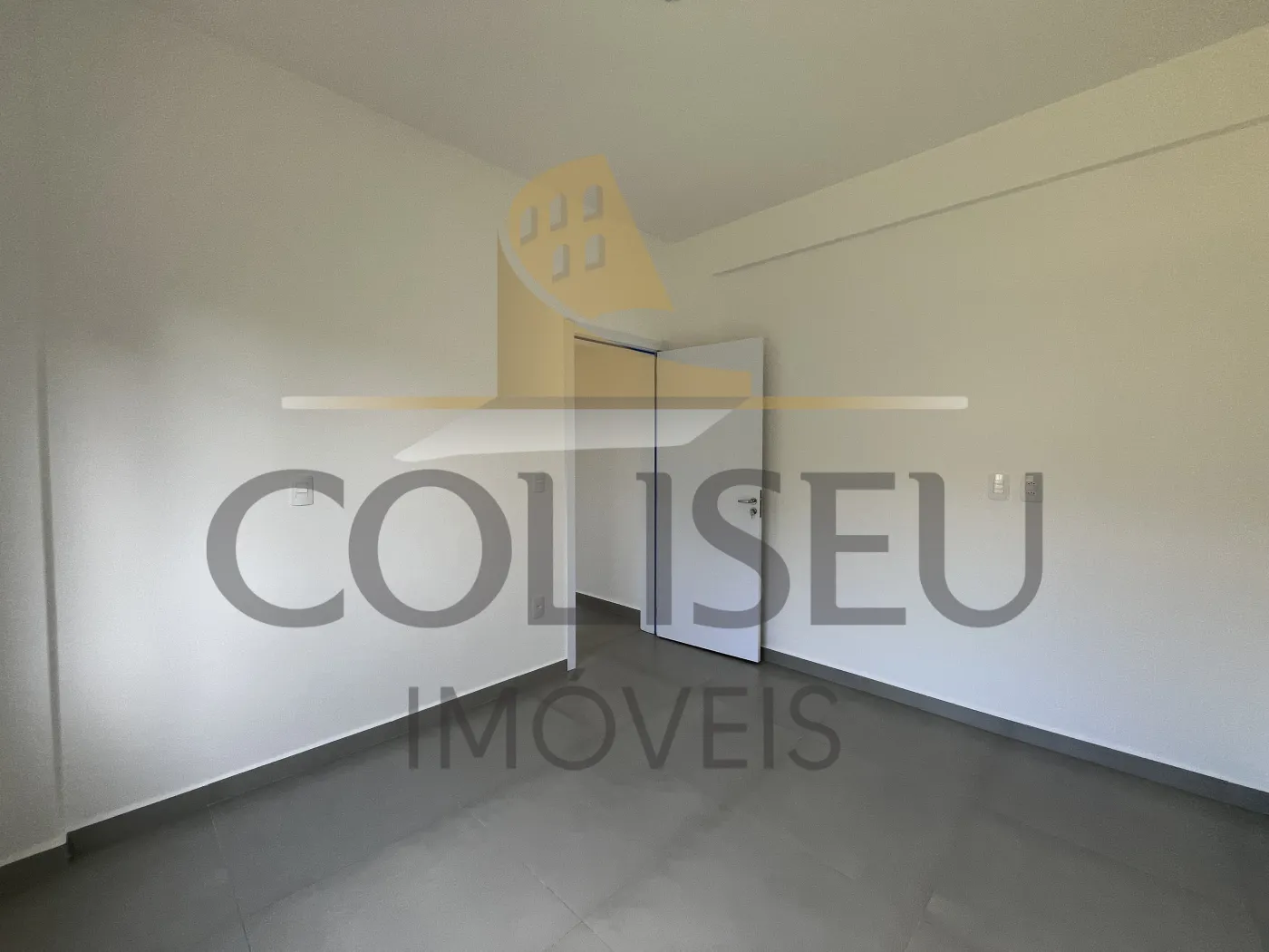 Alugar Apartamento / Padr&atilde;o em Conc&oacute;rdia R$ 1.650,00 - Foto 18