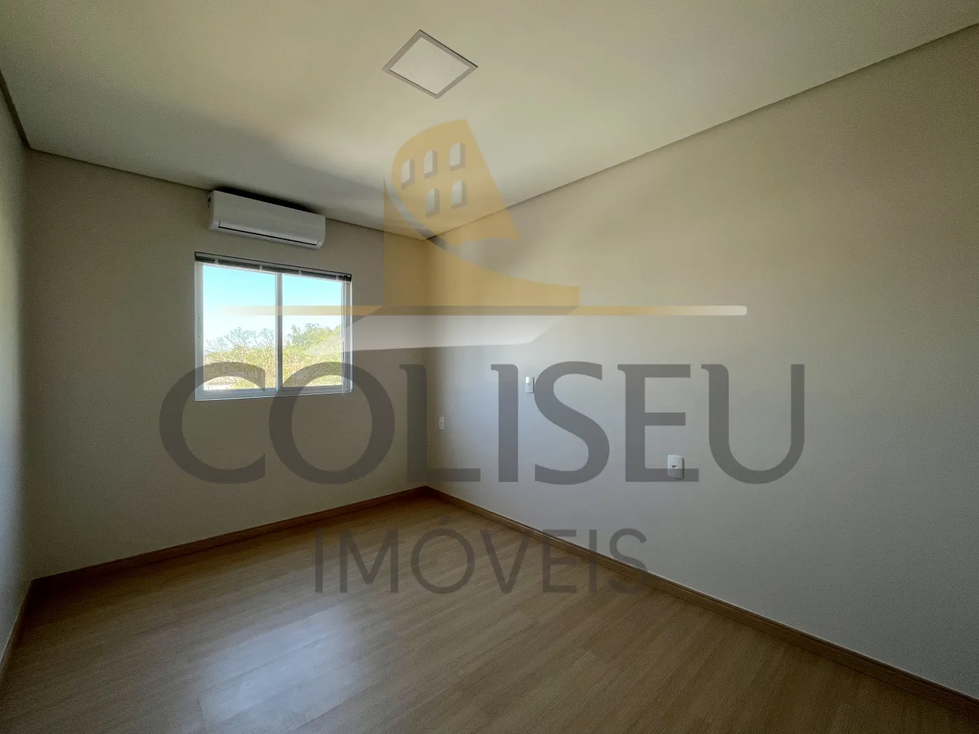 Alugar Apartamento / Padr&atilde;o em Conc&oacute;rdia R$ 1.550,00 - Foto 13