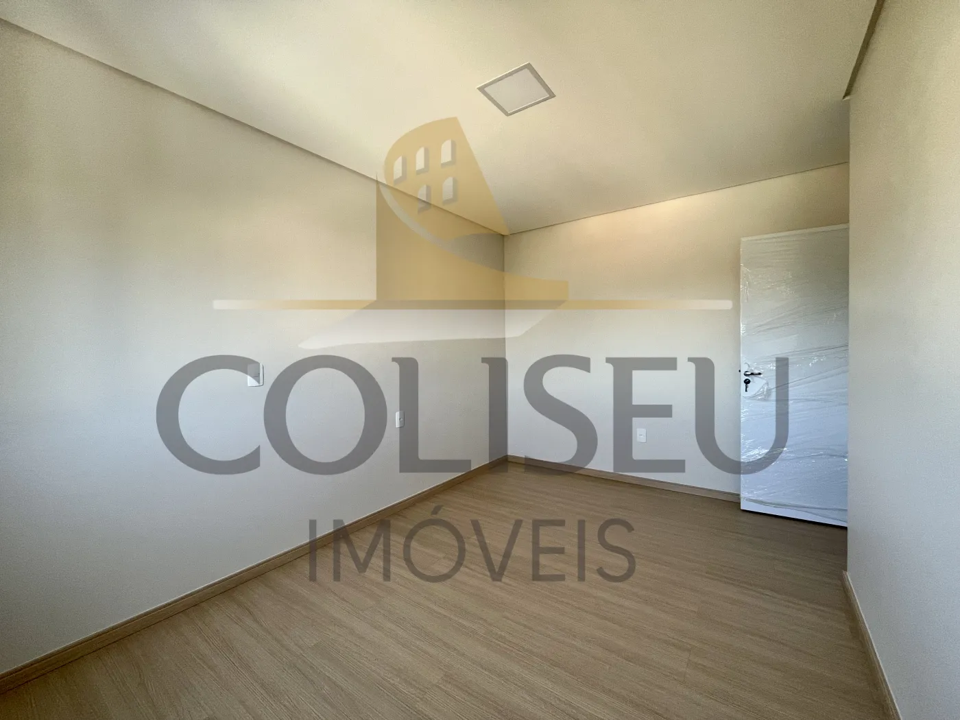 Alugar Apartamento / Padr&atilde;o em Conc&oacute;rdia R$ 1.550,00 - Foto 16