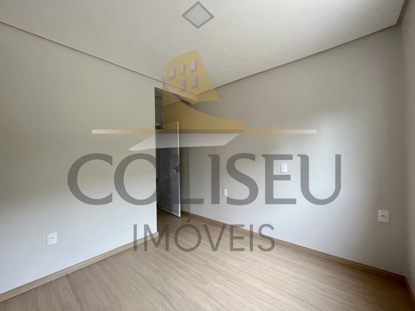 Alugar Apartamento / Padr&atilde;o em Conc&oacute;rdia R$ 1.700,00 - Foto 15