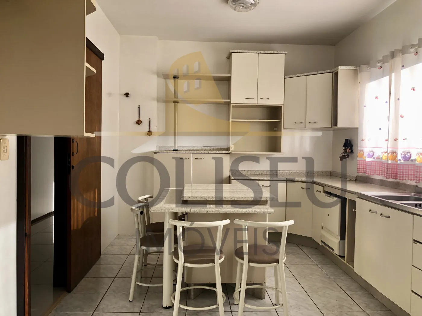 Alugar Apartamento / Padr&atilde;o em Conc&oacute;rdia R$ 2.500,00 - Foto 8