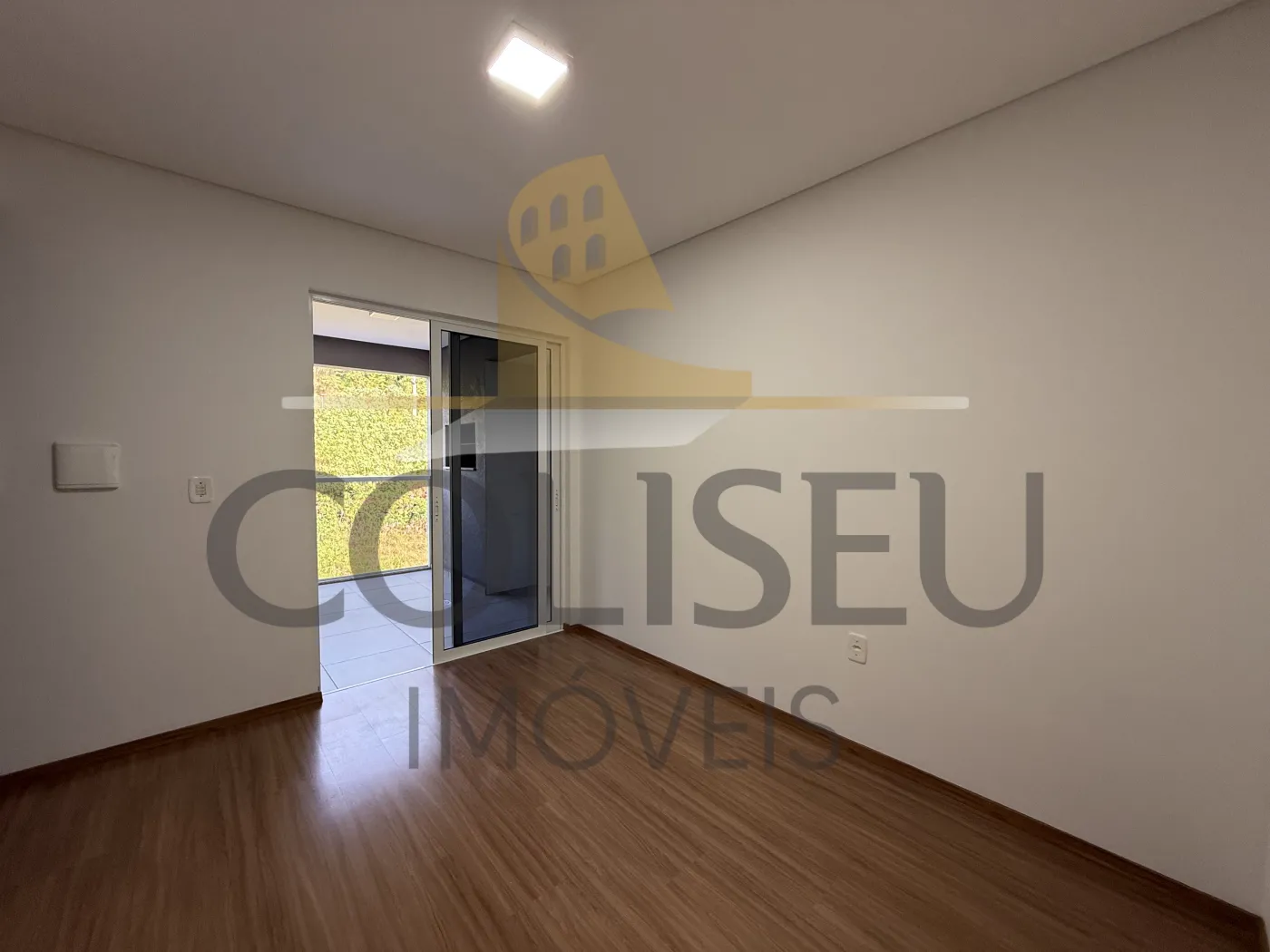 Alugar Apartamento / Padr&atilde;o em Conc&oacute;rdia R$ 1.600,00 - Foto 10