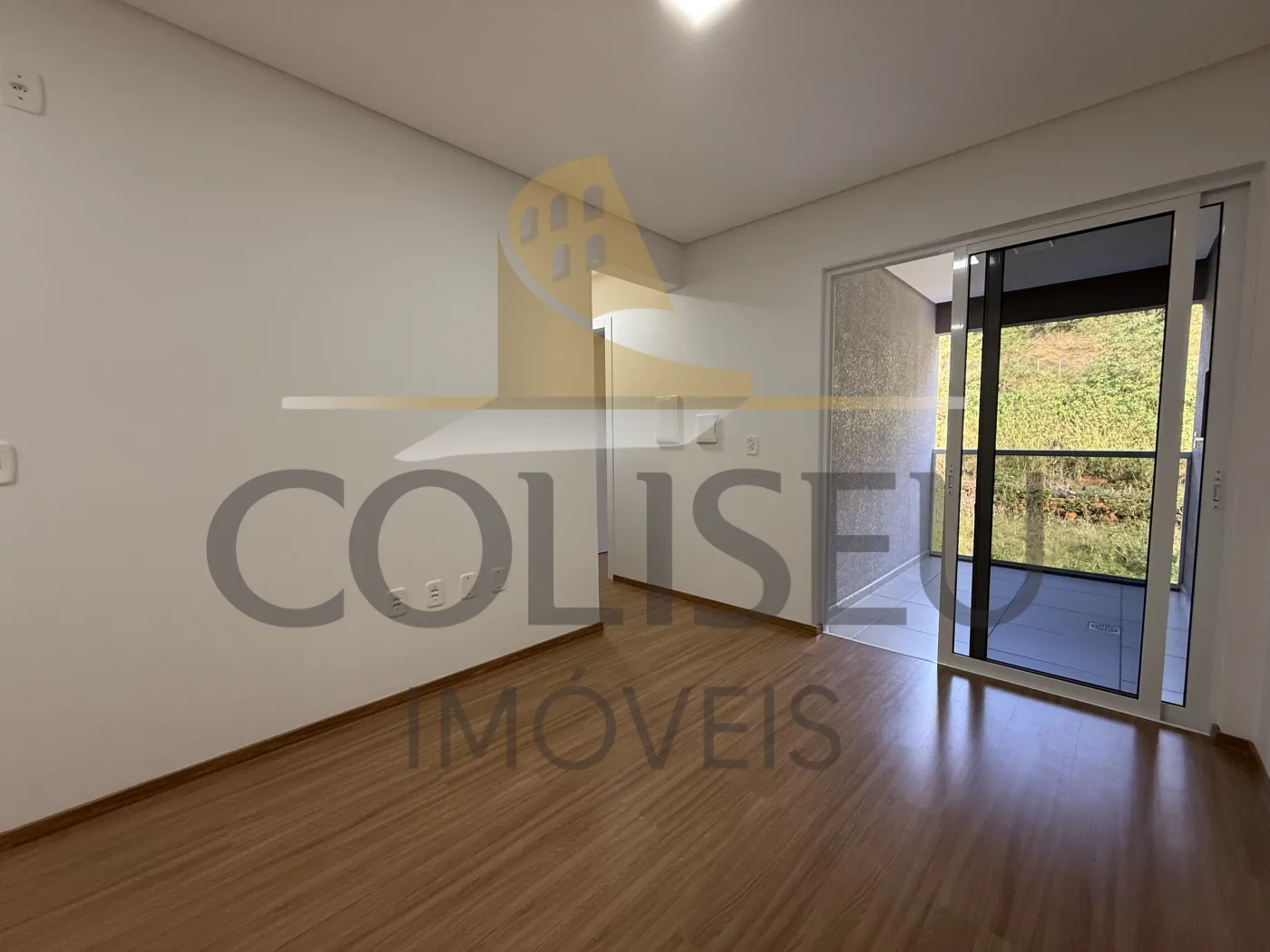 Alugar Apartamento / Padr&atilde;o em Conc&oacute;rdia R$ 1.600,00 - Foto 13