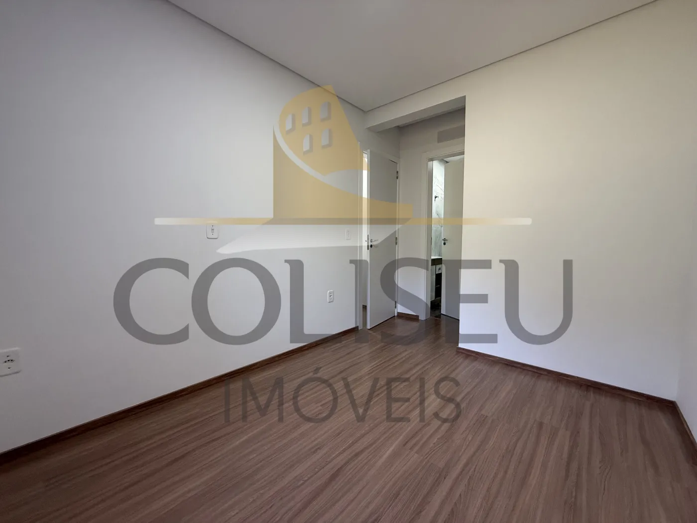 Alugar Apartamento / Padr&atilde;o em Conc&oacute;rdia R$ 1.600,00 - Foto 25