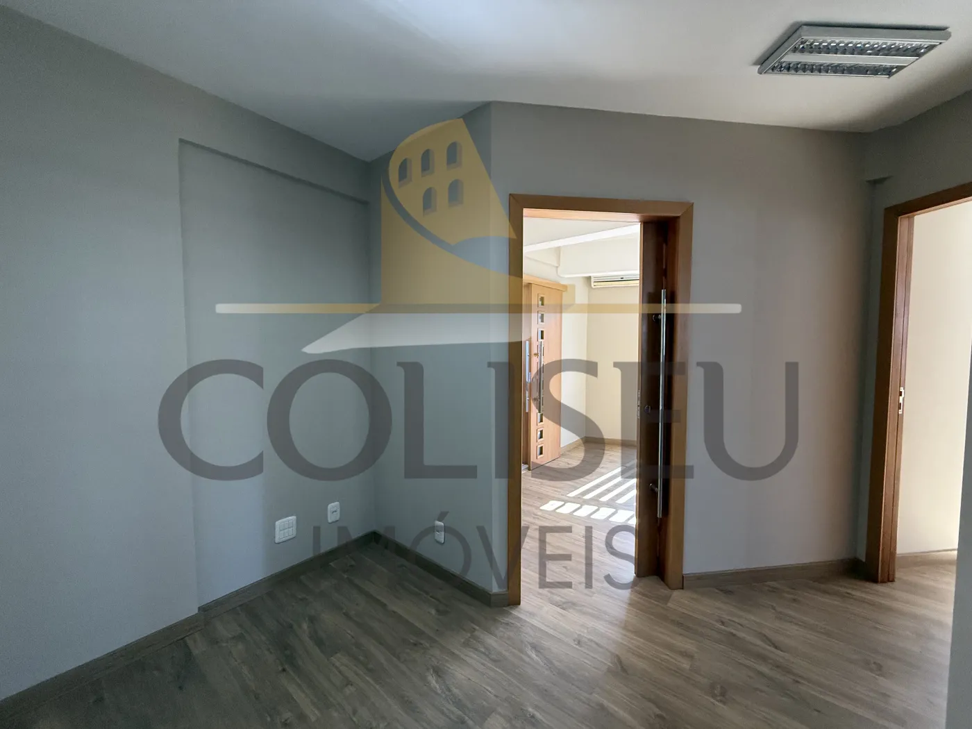 Alugar Comercial / Loja em Conc&oacute;rdia R$ 1.800,00 - Foto 2