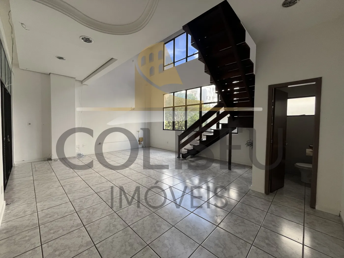 Alugar Comercial / Sala em Conc&oacute;rdia R$ 2.500,00 - Foto 3