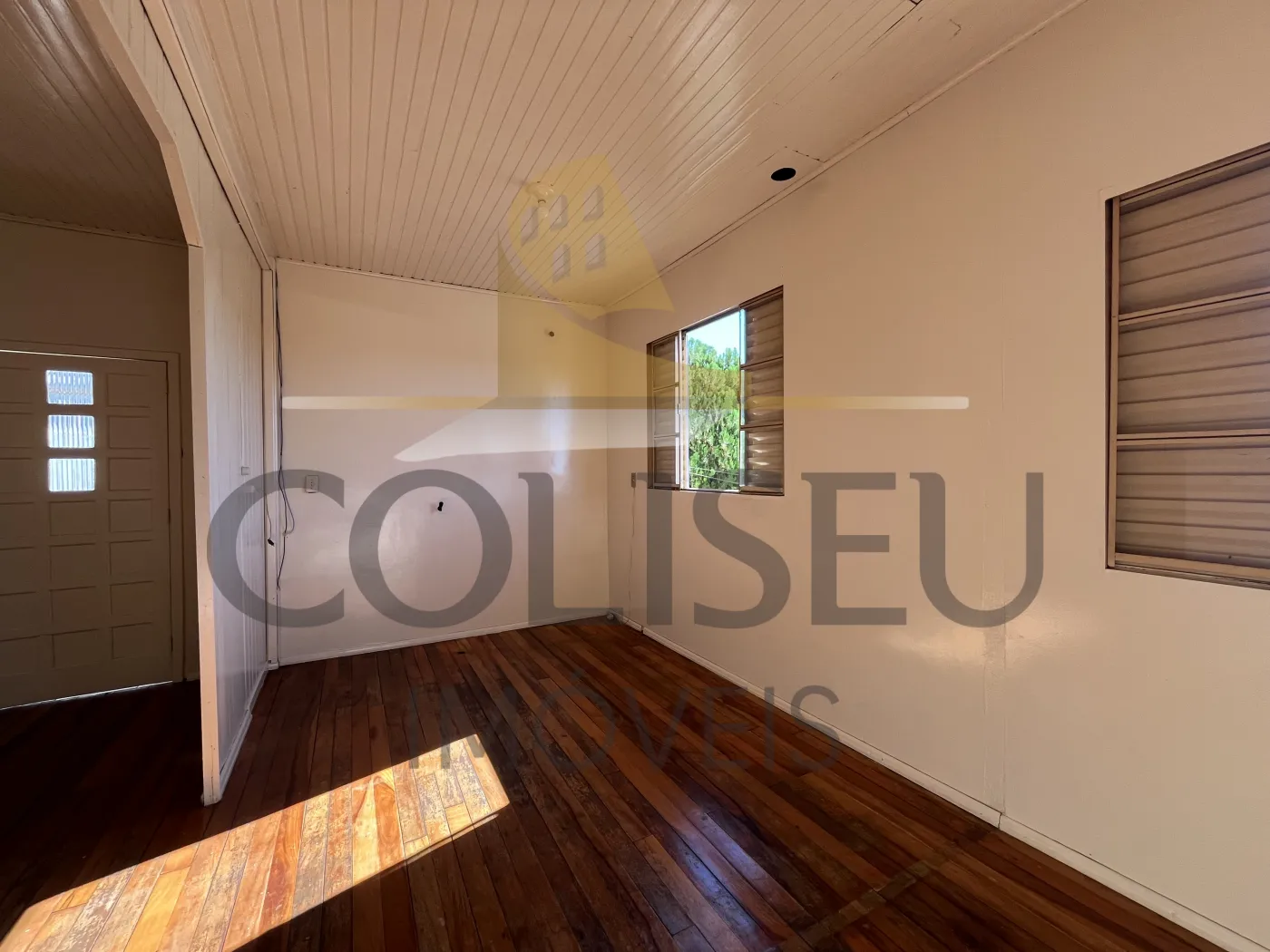 Alugar Casa / Padr&atilde;o em Conc&oacute;rdia R$ 1.300,00 - Foto 12