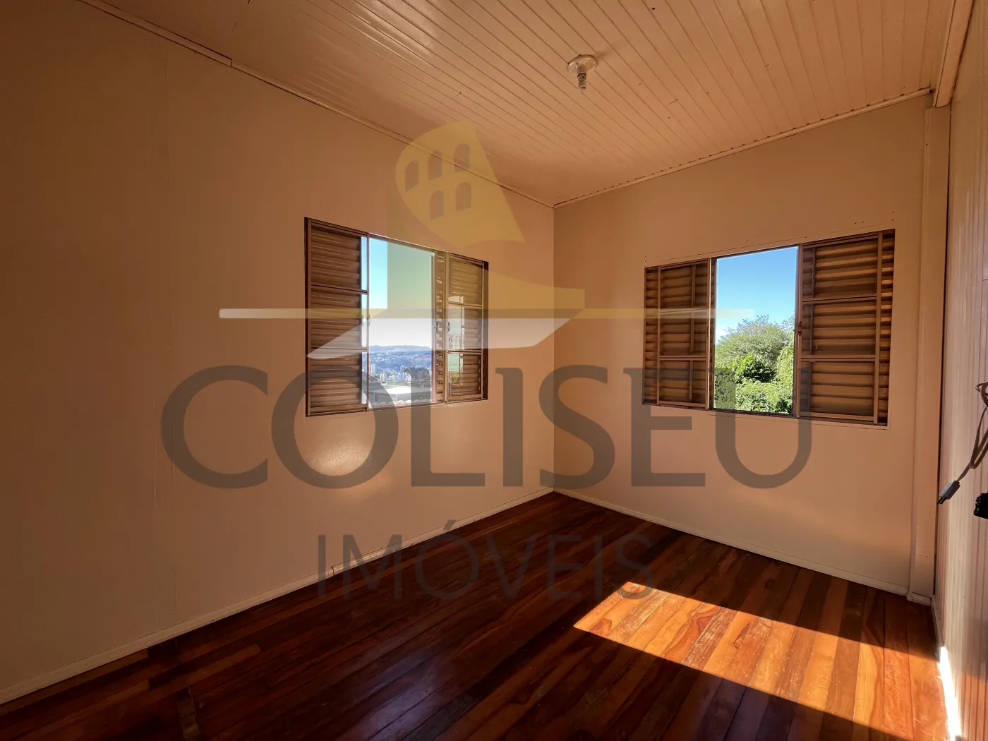 Alugar Casa / Padr&atilde;o em Conc&oacute;rdia R$ 1.300,00 - Foto 13