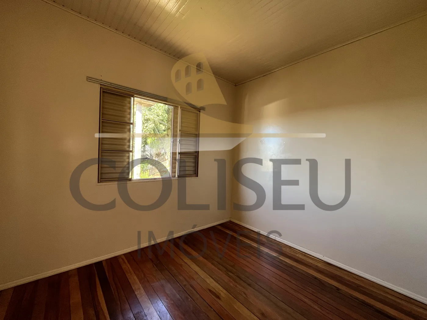 Alugar Casa / Padr&atilde;o em Conc&oacute;rdia R$ 1.300,00 - Foto 17