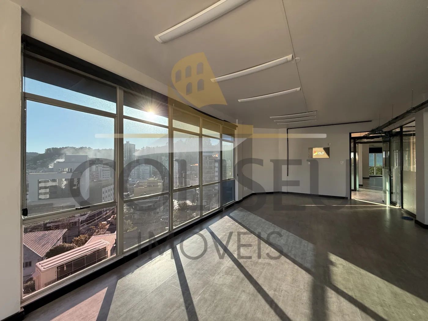 Alugar Comercial / Sala em Conc&oacute;rdia R$ 6.000,00 - Foto 13