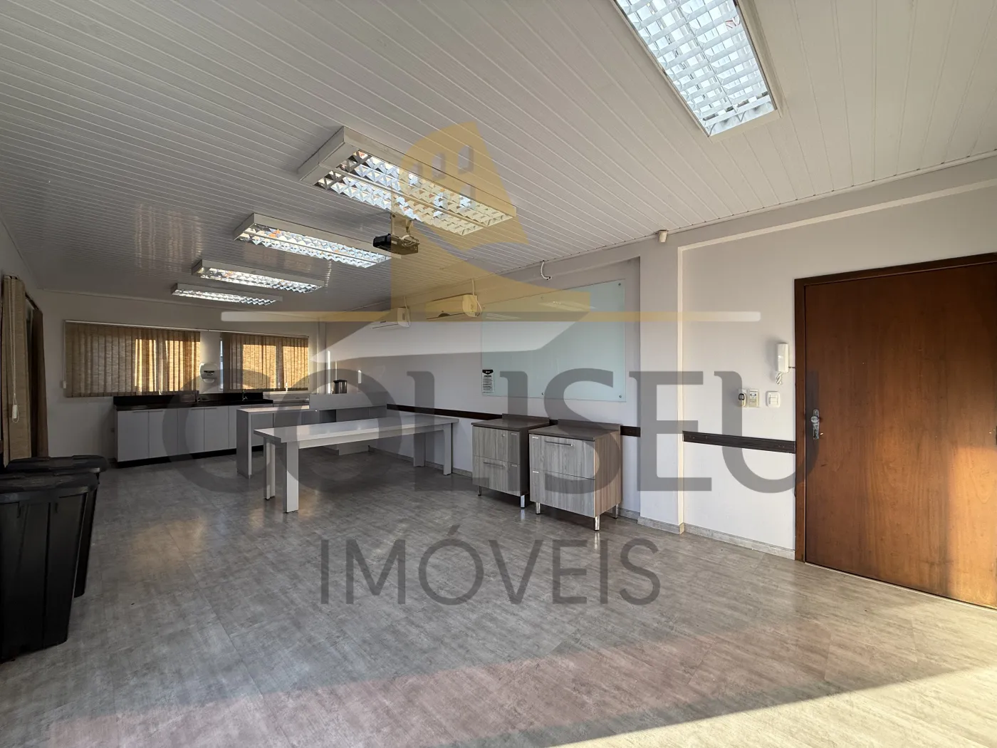 Alugar Comercial / Sala em Conc&oacute;rdia R$ 6.000,00 - Foto 30