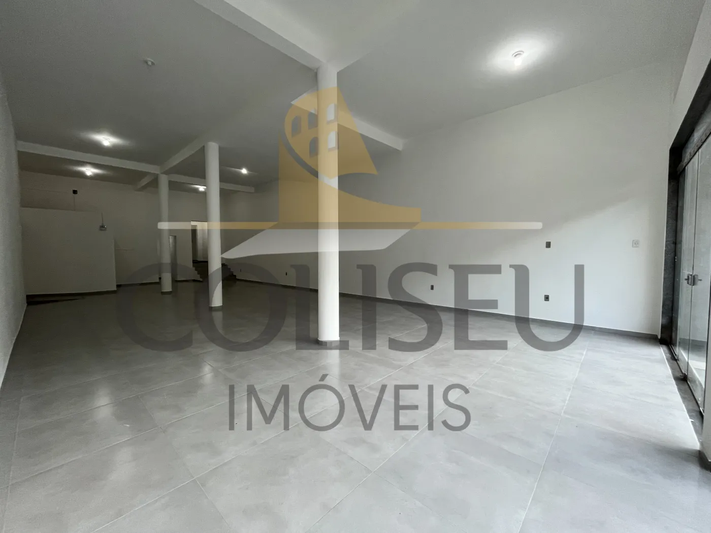Alugar Comercial / Loja em Conc&oacute;rdia R$ 10.500,00 - Foto 2