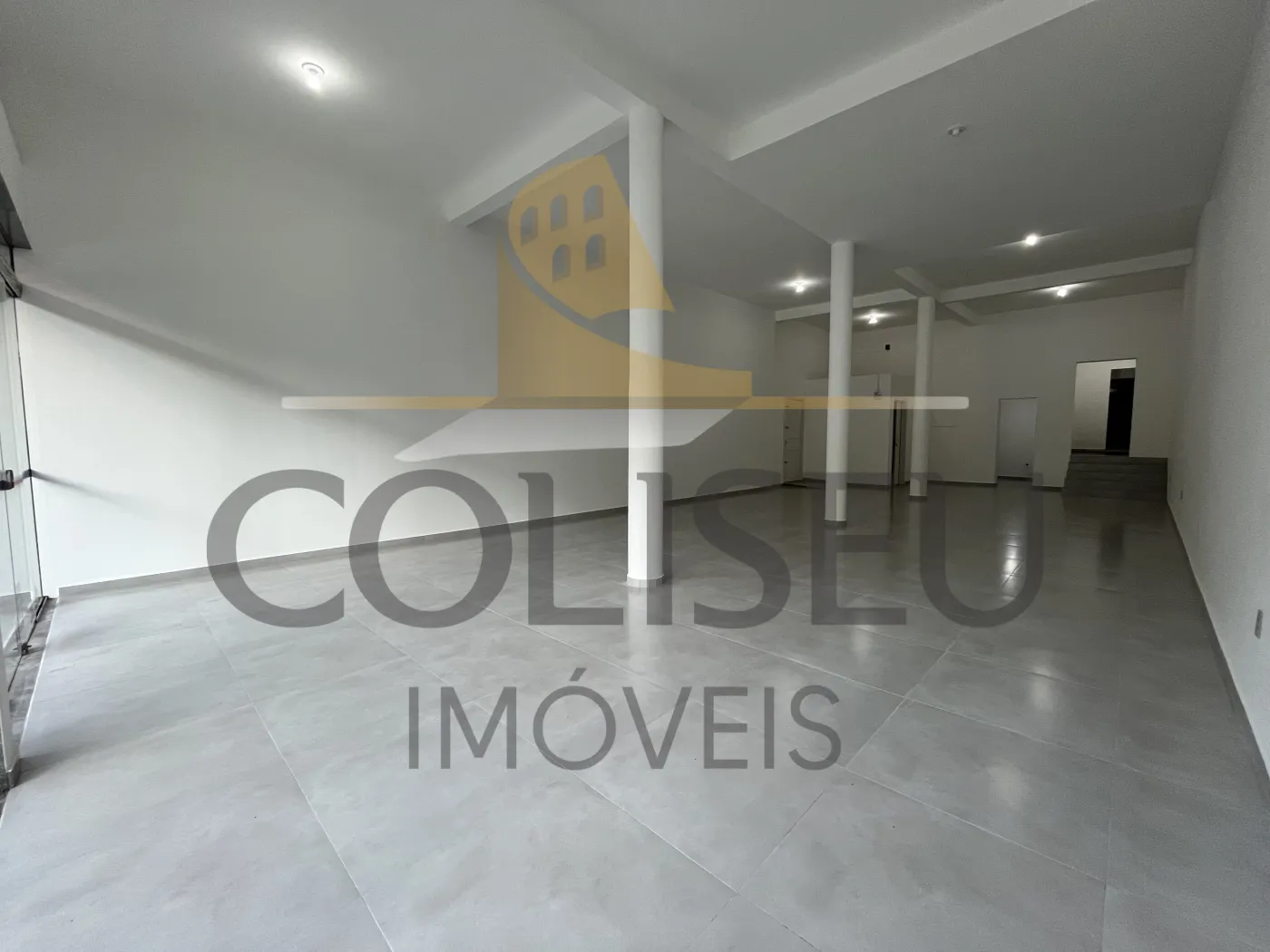 Alugar Comercial / Loja em Conc&oacute;rdia R$ 10.500,00 - Foto 4