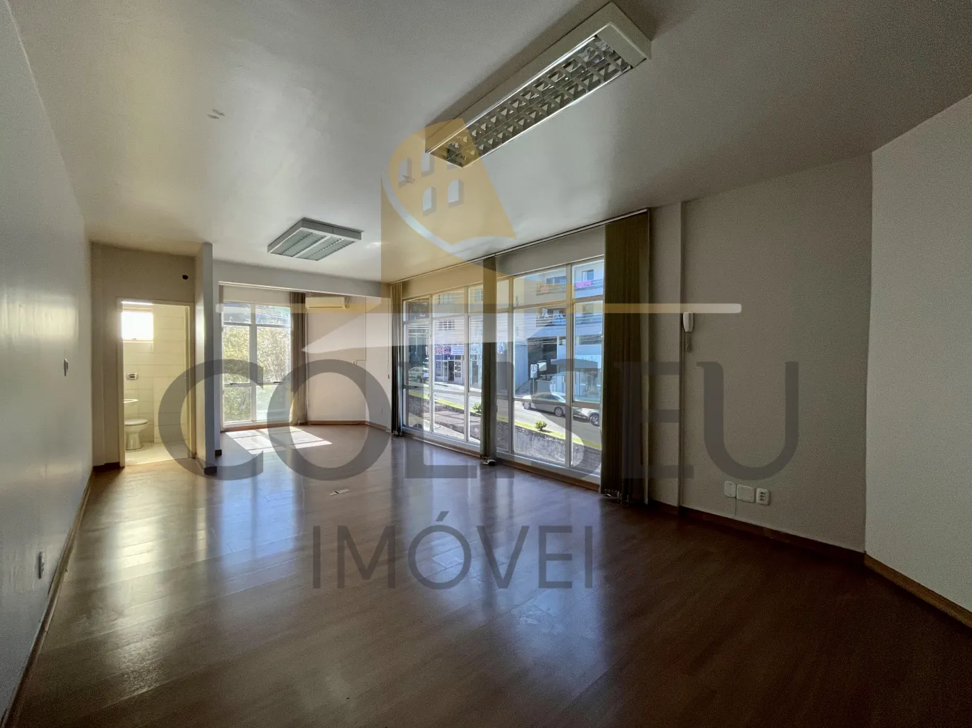 Alugar Comercial / Sala em Conc&oacute;rdia R$ 1.350,00 - Foto 2
