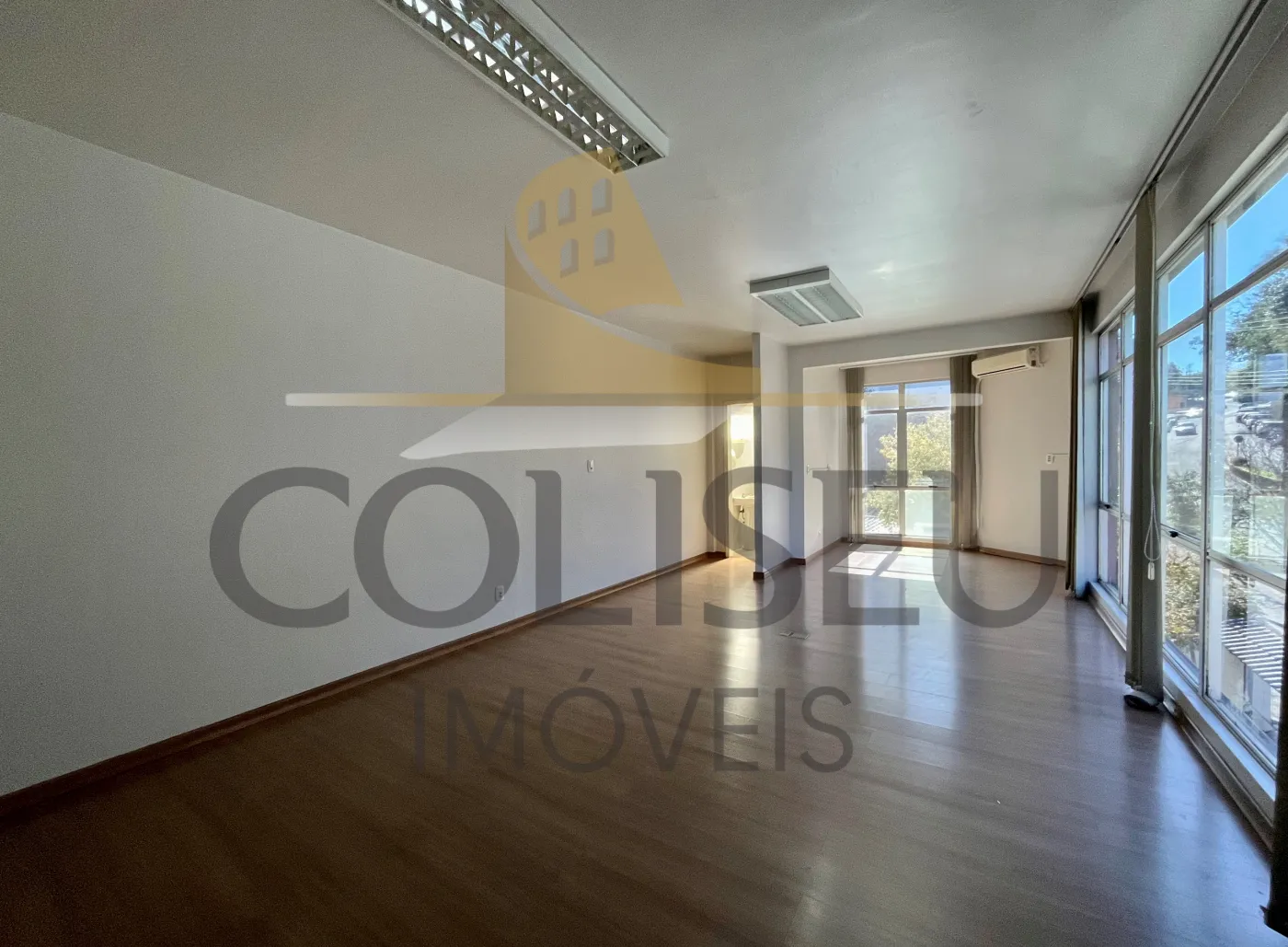 Alugar Comercial / Sala em Conc&oacute;rdia R$ 1.350,00 - Foto 4