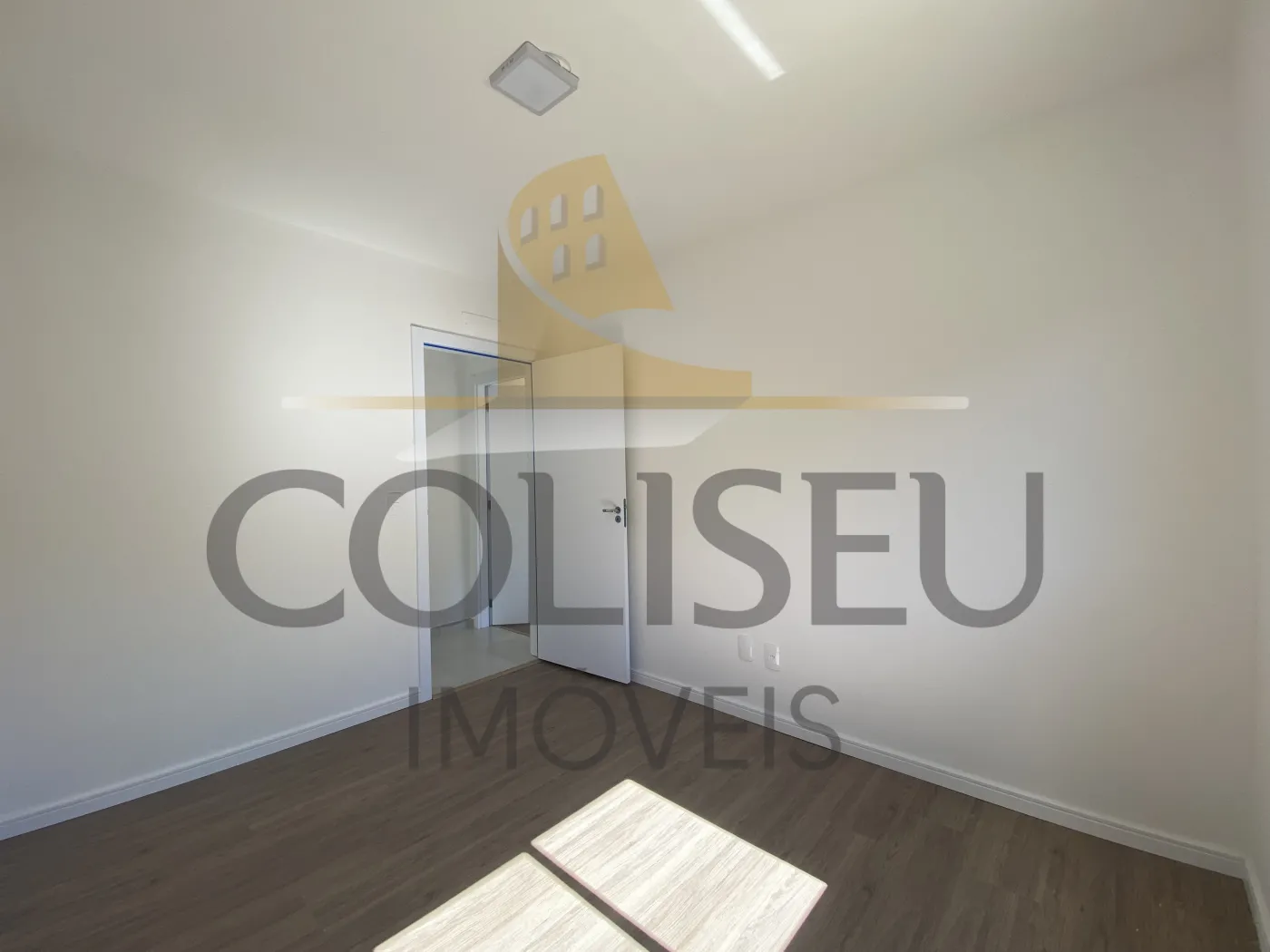 Alugar Apartamento / Padr&atilde;o em Conc&oacute;rdia R$ 1.500,00 - Foto 11