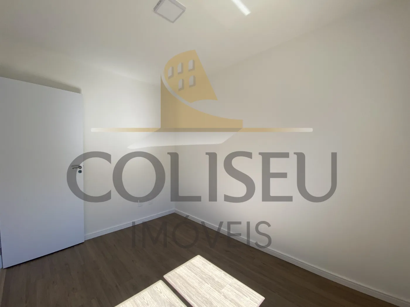 Alugar Apartamento / Padr&atilde;o em Conc&oacute;rdia R$ 1.500,00 - Foto 14