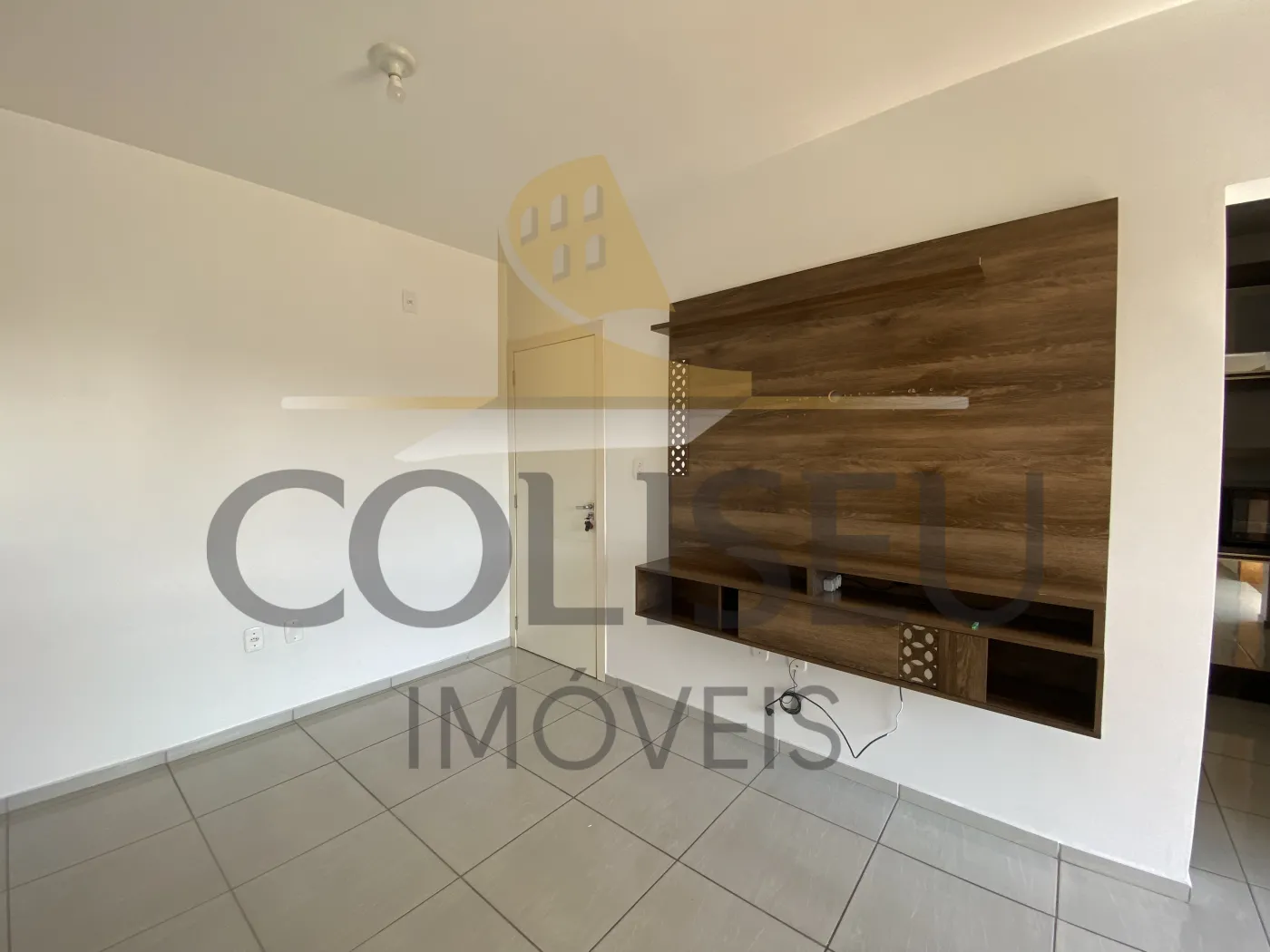 Alugar Apartamento / Padr&atilde;o em Conc&oacute;rdia R$ 1.550,00 - Foto 4