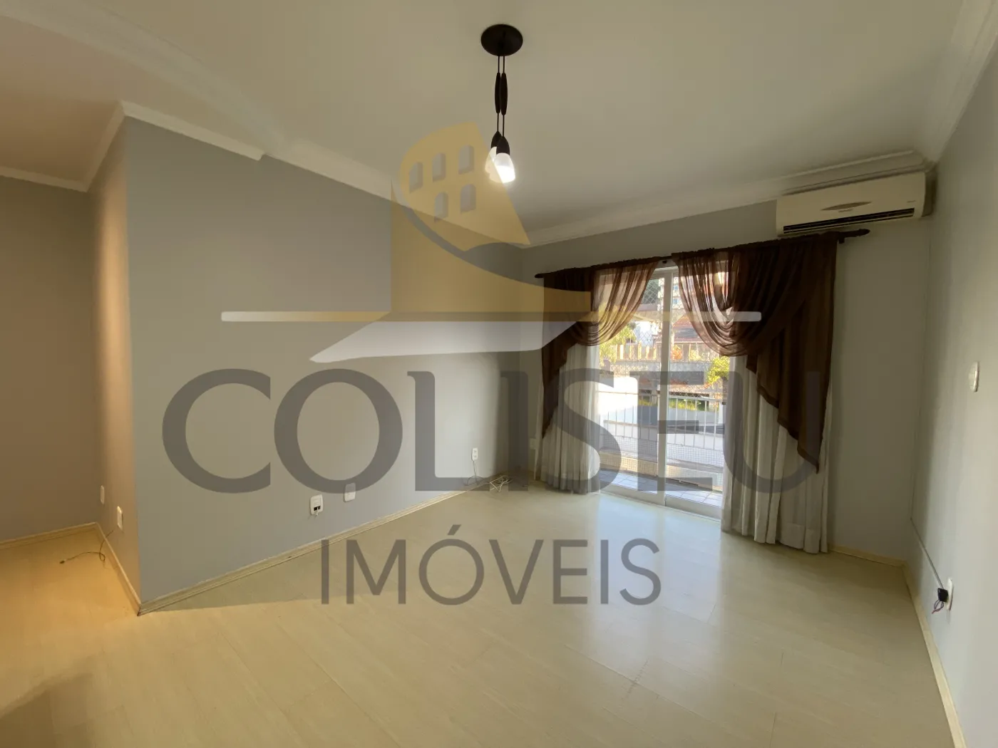 Alugar Apartamento / Padr&atilde;o em Conc&oacute;rdia R$ 2.200,00 - Foto 4