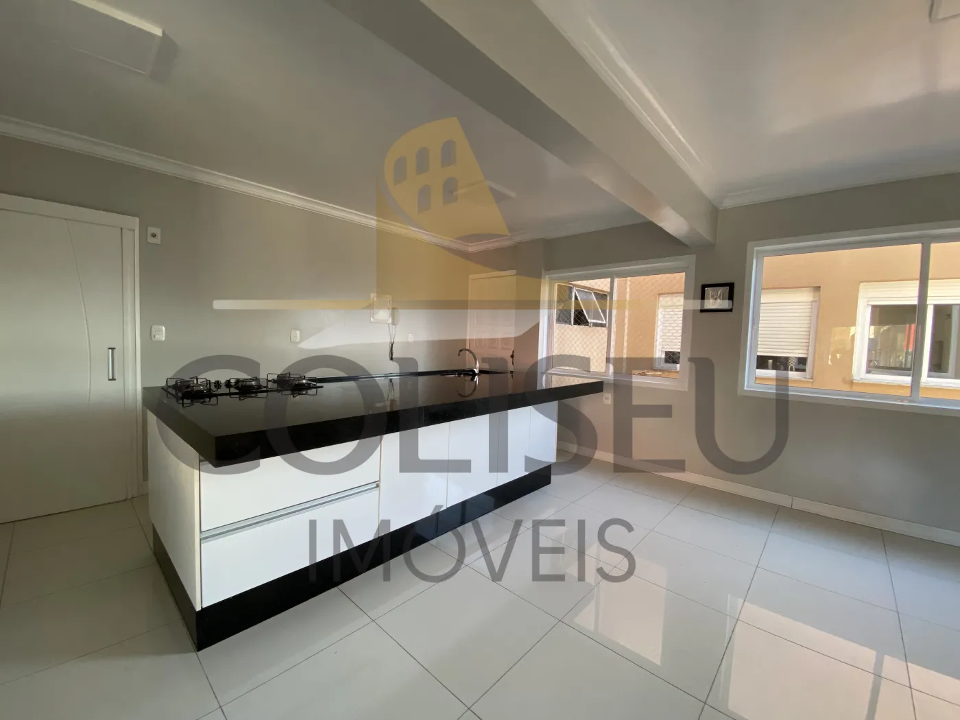 Alugar Apartamento / Padr&atilde;o em Conc&oacute;rdia R$ 2.200,00 - Foto 8