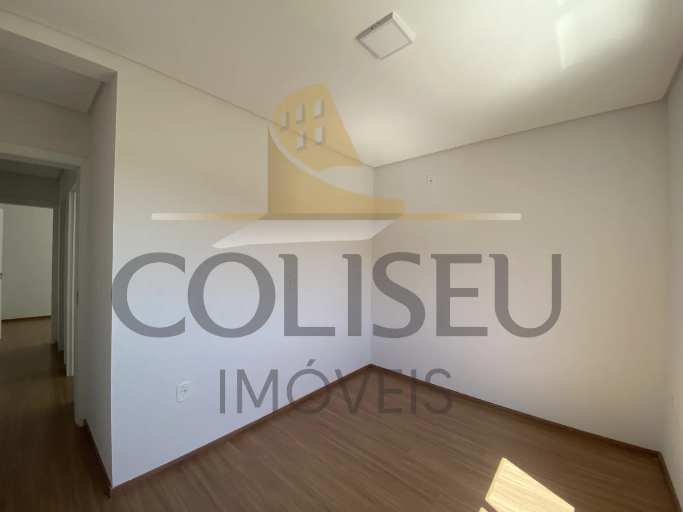 Alugar Apartamento / Padr&atilde;o em Conc&oacute;rdia R$ 2.000,00 - Foto 14