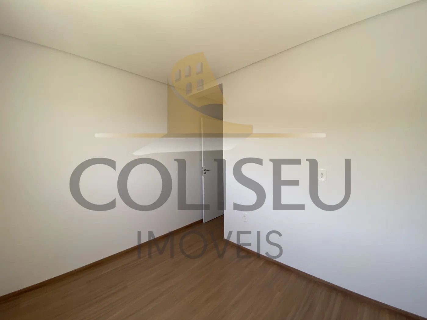 Alugar Apartamento / Padr&atilde;o em Conc&oacute;rdia R$ 2.000,00 - Foto 15