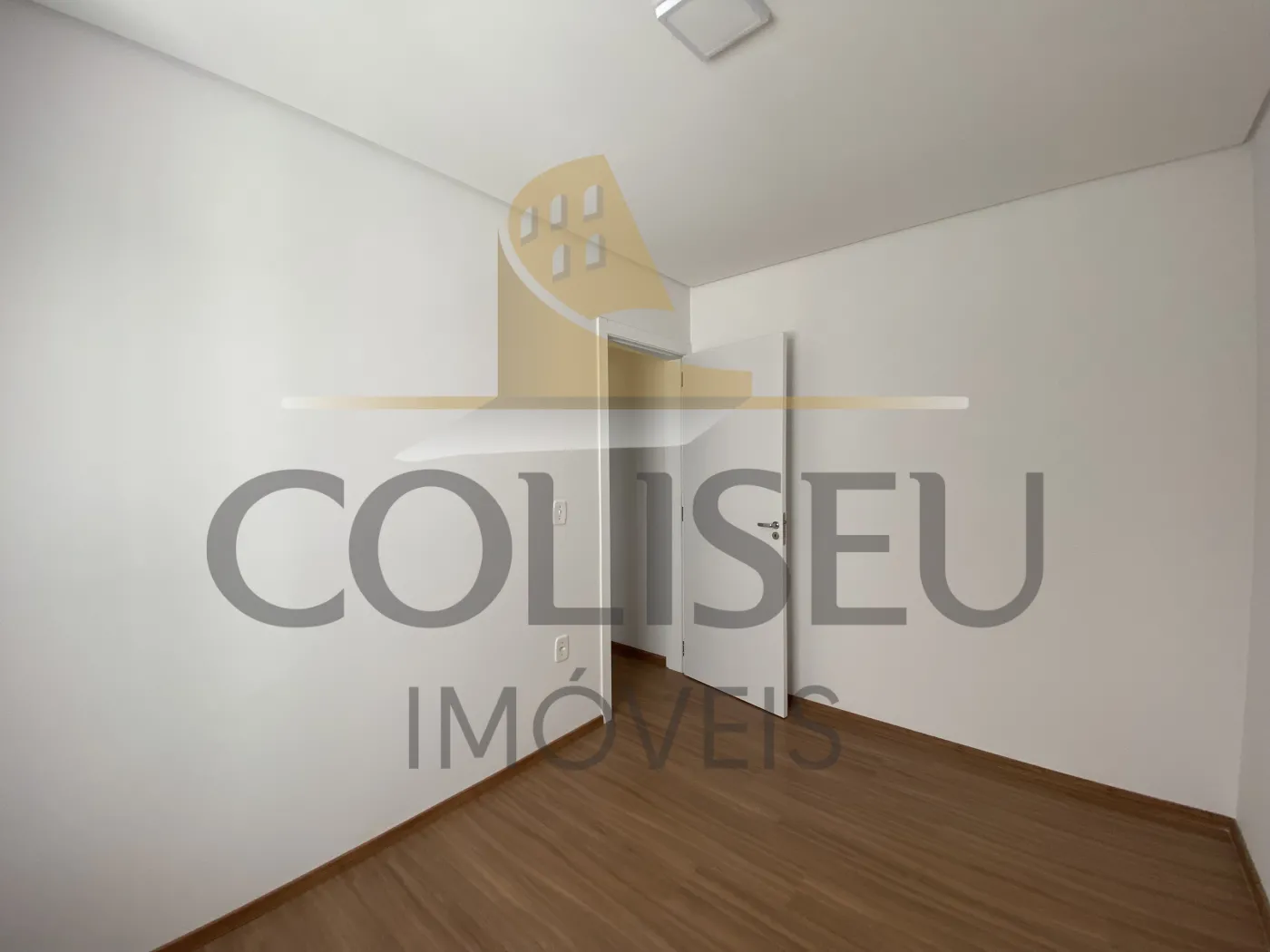 Alugar Apartamento / Padr&atilde;o em Conc&oacute;rdia R$ 2.000,00 - Foto 25