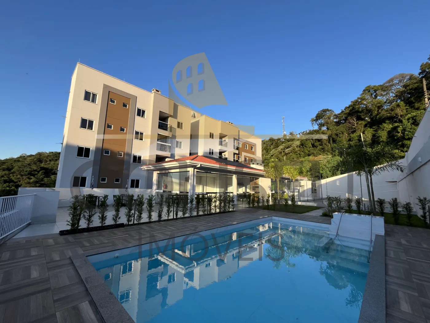 Alugar Apartamento / Padr&atilde;o em Conc&oacute;rdia R$ 2.000,00 - Foto 1