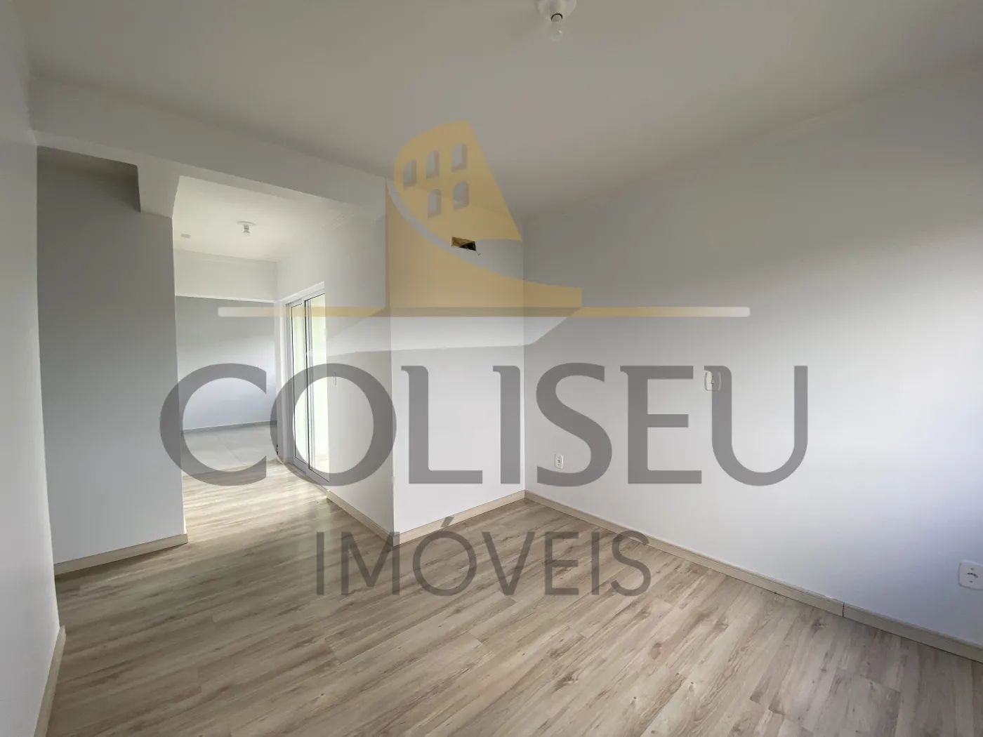 Alugar Apartamento / Padr&atilde;o em Conc&oacute;rdia R$ 1.500,00 - Foto 13