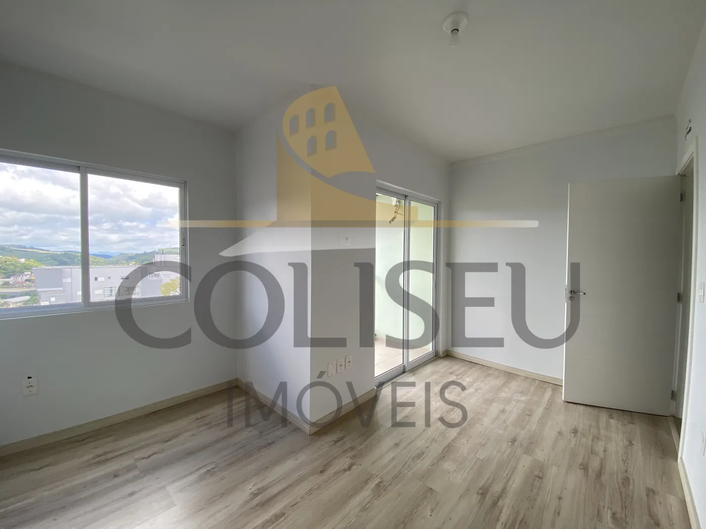 Alugar Apartamento / Padr&atilde;o em Conc&oacute;rdia R$ 1.500,00 - Foto 16