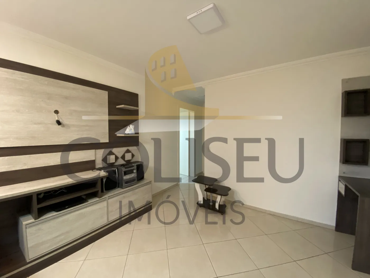 Alugar Apartamento / Padr&atilde;o em Conc&oacute;rdia R$ 1.650,00 - Foto 6