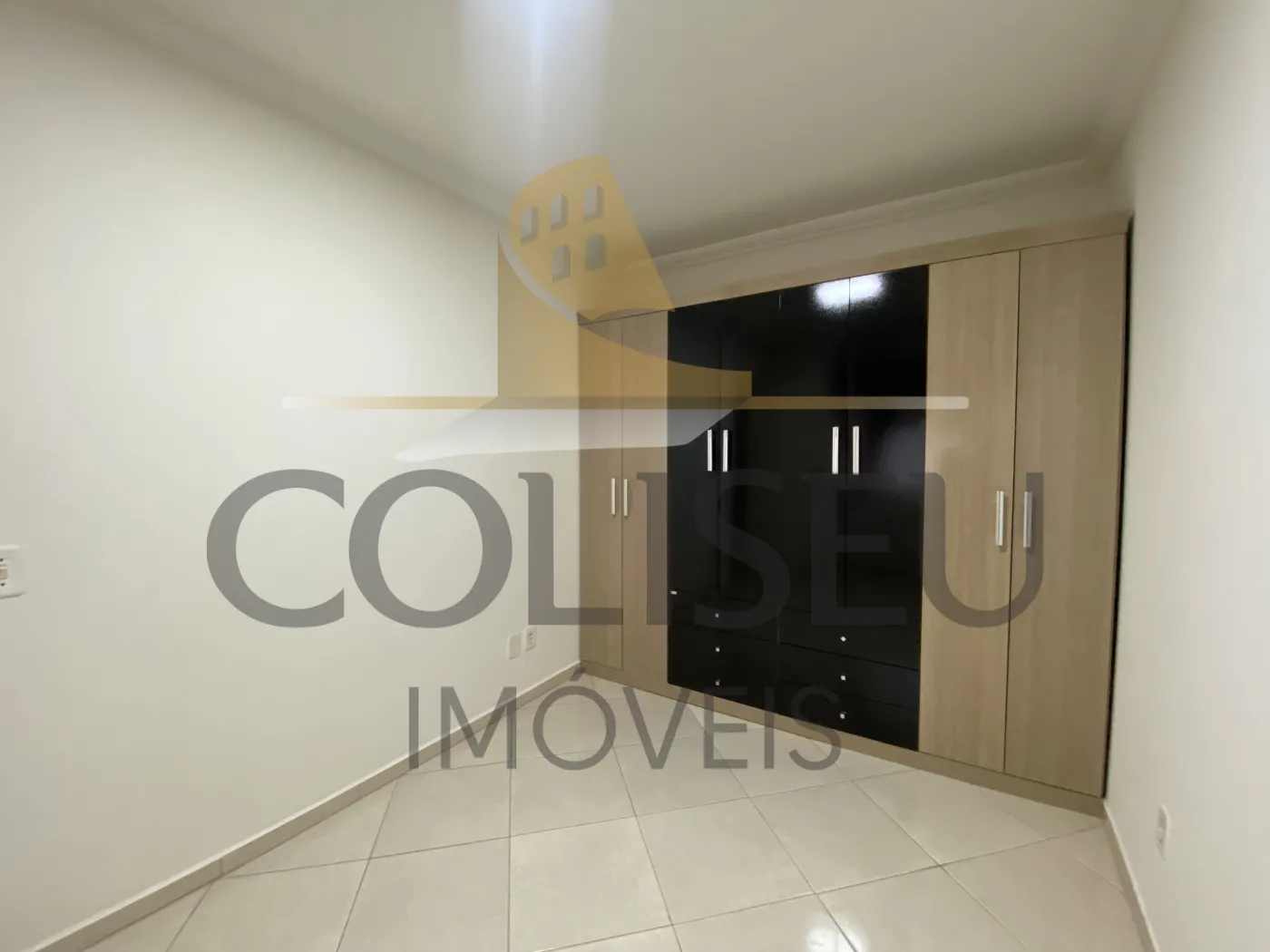 Alugar Apartamento / Padr&atilde;o em Conc&oacute;rdia R$ 1.650,00 - Foto 11