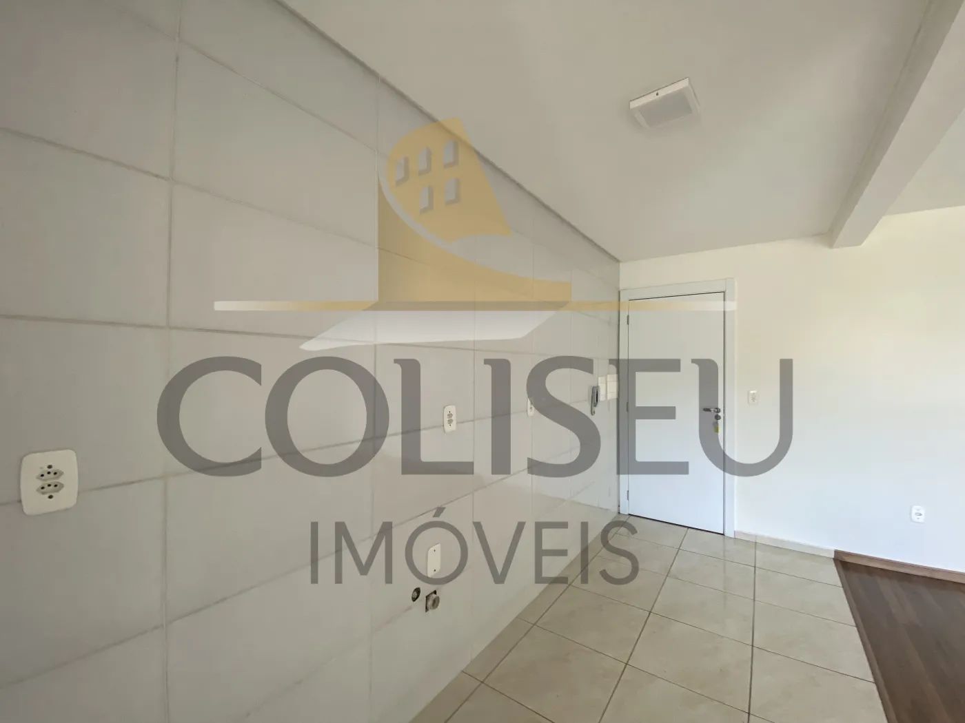 Alugar Apartamento / Padr&atilde;o em Conc&oacute;rdia R$ 1.300,00 - Foto 3