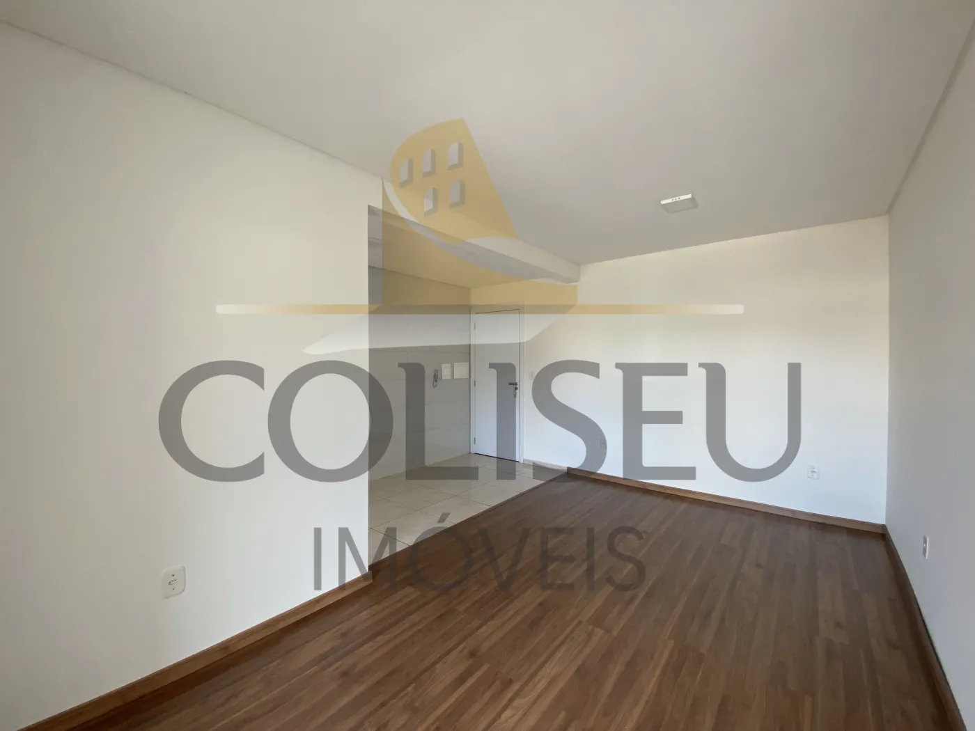 Alugar Apartamento / Padr&atilde;o em Conc&oacute;rdia R$ 1.300,00 - Foto 7