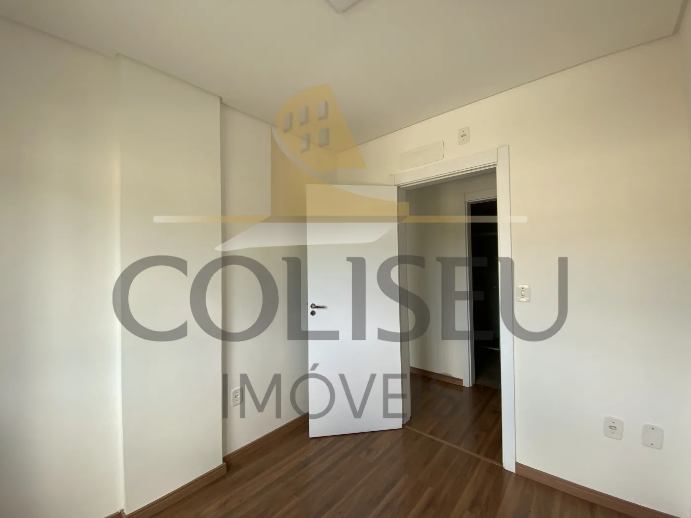 Alugar Apartamento / Padr&atilde;o em Conc&oacute;rdia R$ 1.300,00 - Foto 13