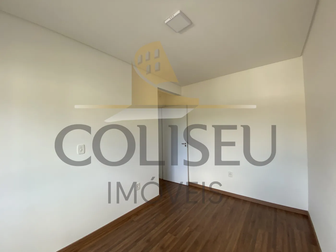 Alugar Apartamento / Padr&atilde;o em Conc&oacute;rdia R$ 1.300,00 - Foto 17