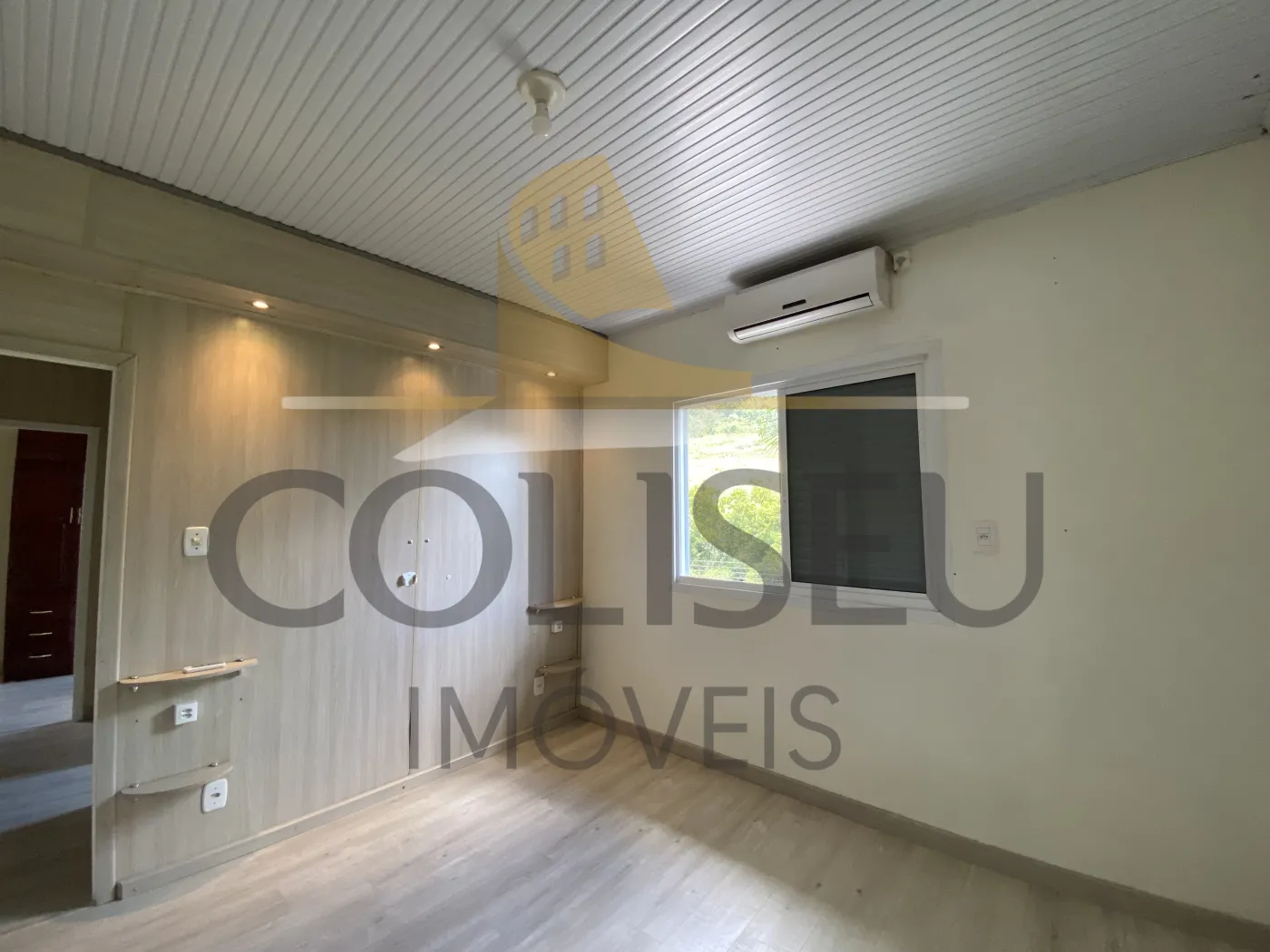 Alugar Casa / Piso Superior em Conc&oacute;rdia R$ 2.200,00 - Foto 30