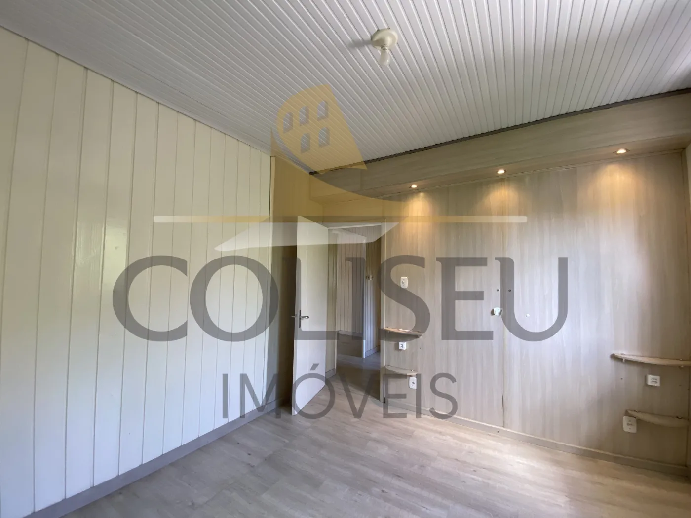 Alugar Casa / Piso Superior em Conc&oacute;rdia R$ 2.200,00 - Foto 31