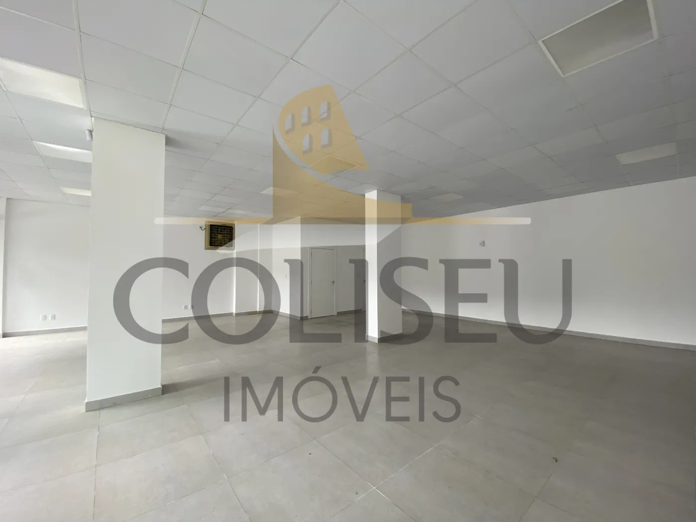 Alugar Comercial / Loja em Conc&oacute;rdia R$ 3.800,00 - Foto 2