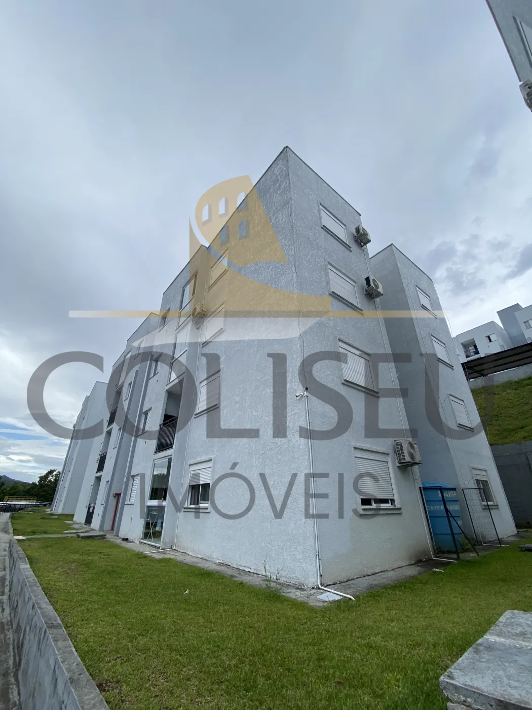 Alugar Apartamento / Padr&atilde;o em Conc&oacute;rdia R$ 1.250,00 - Foto 1