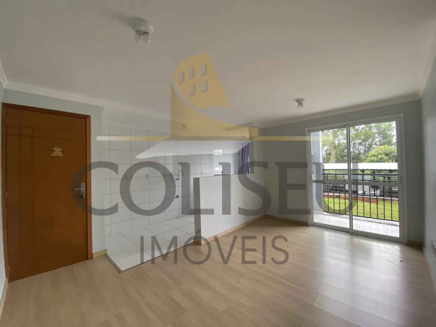 Alugar Apartamento / Padr&atilde;o em Conc&oacute;rdia R$ 1.250,00 - Foto 3