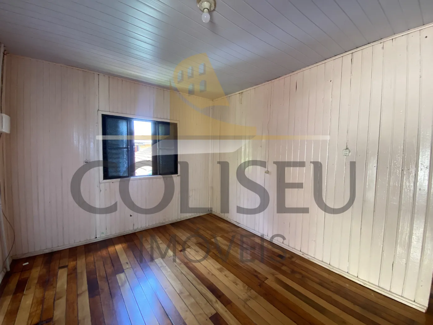 Alugar Casa / Padr&atilde;o em Conc&oacute;rdia R$ 1.100,00 - Foto 4
