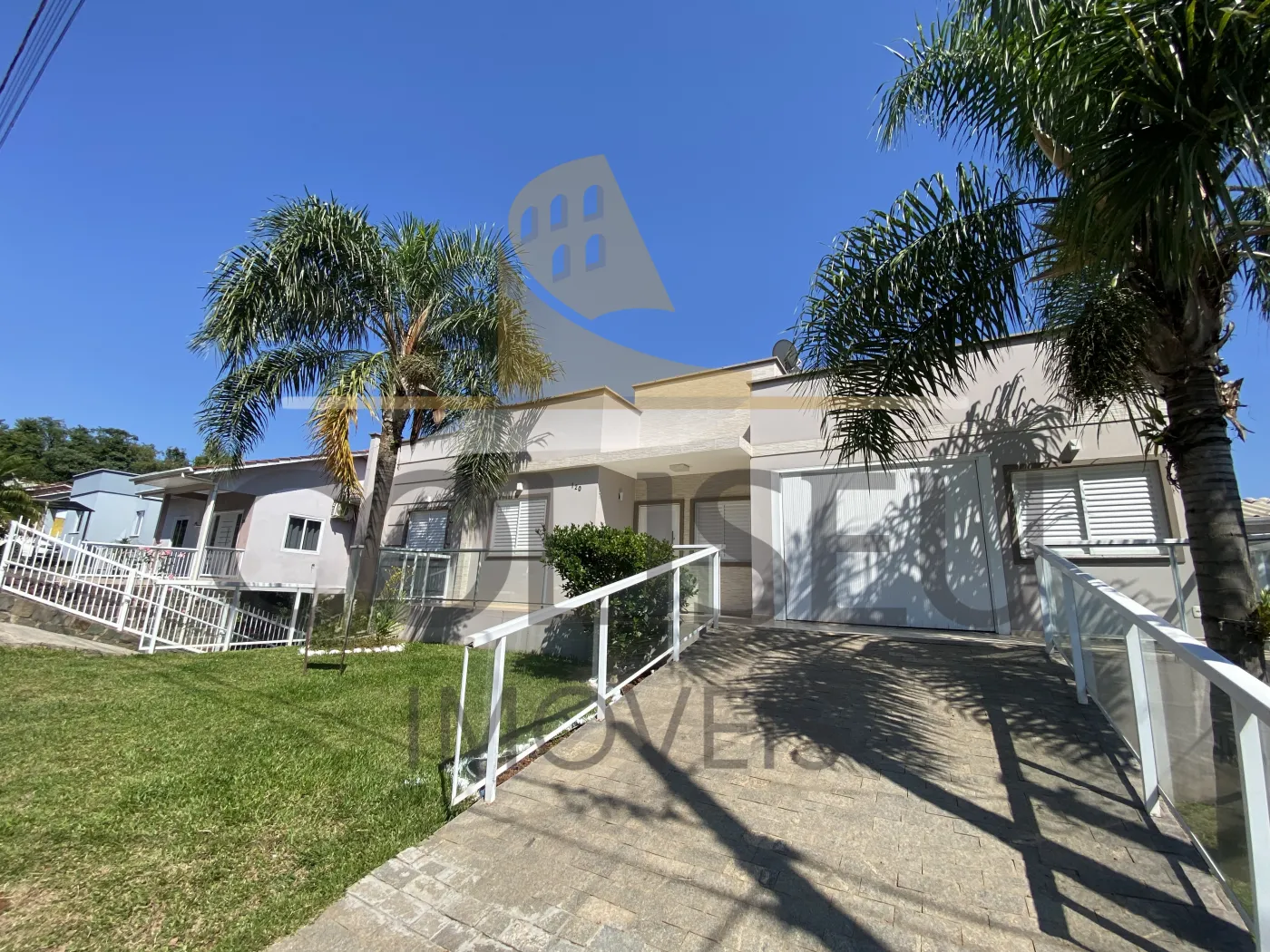 Alugar Apartamento / Padr&atilde;o em Conc&oacute;rdia R$ 2.400,00 - Foto 1