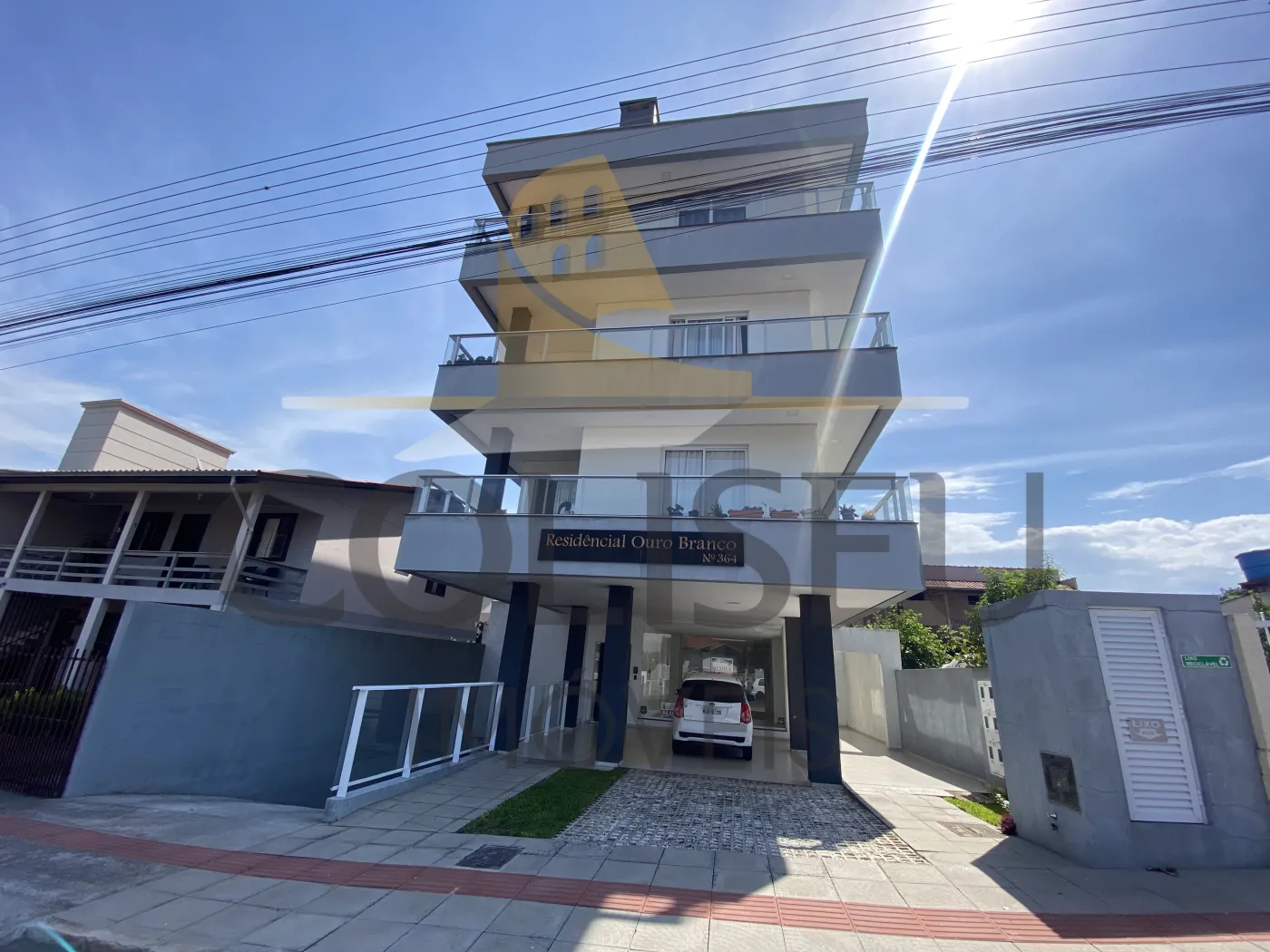 Alugar Apartamento / Padr&atilde;o em Conc&oacute;rdia R$ 1.800,00 - Foto 1